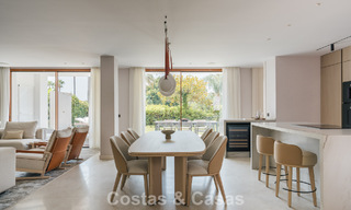 Apartamento dúplex con jardín, totalmente reformado, en venta en Nueva Andalucía, Marbella 804206 