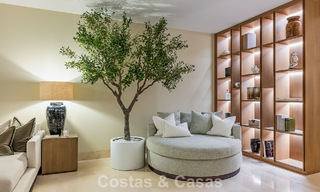 Ático de lujo con vistas panorámicas al mar en venta en La Quinta, Marbella - Benahavís 804305 