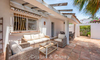 Villa mediterránea auténtica con alojamiento para invitados en venta cerca de la playa, San Pedro Playa, Marbella 804332 