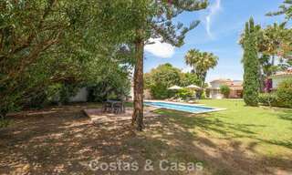 Villa mediterránea auténtica con alojamiento para invitados en venta cerca de la playa, San Pedro Playa, Marbella 804342 