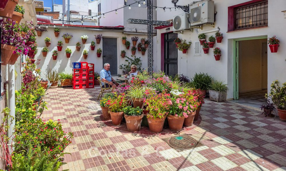 Villa mediterránea auténtica con alojamiento para invitados en venta cerca de la playa, San Pedro Playa, Marbella 804391