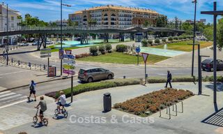 Villa mediterránea auténtica con alojamiento para invitados en venta cerca de la playa, San Pedro Playa, Marbella 804396 