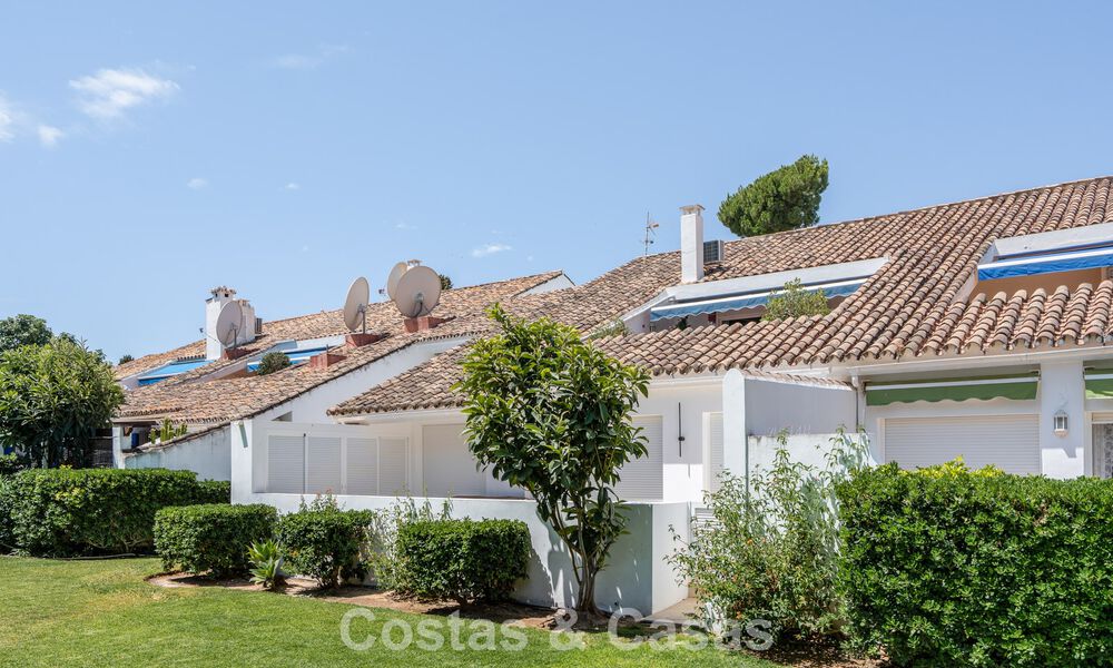 Apartamento con encanto y acuerdo de Sale-and-Leaseback en venta en Nueva Andalucía, Marbella 804399