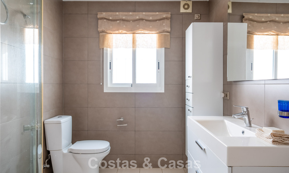 Apartamento con encanto y acuerdo de Sale-and-Leaseback en venta en Nueva Andalucía, Marbella 804405