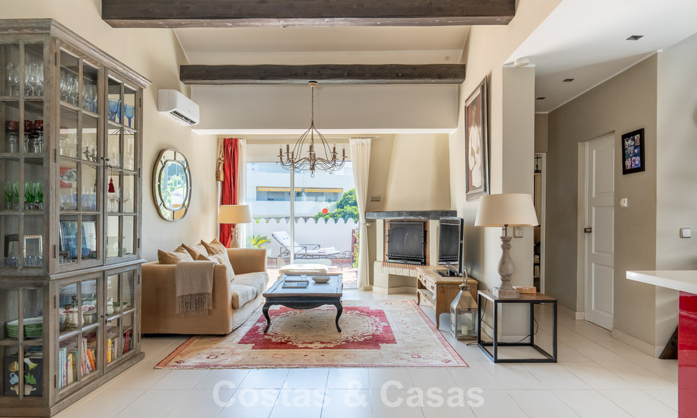 Apartamento con encanto y acuerdo de Sale-and-Leaseback en venta en Nueva Andalucía, Marbella 804406