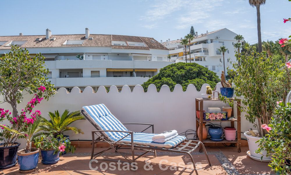 Apartamento con encanto y acuerdo de Sale-and-Leaseback en venta en Nueva Andalucía, Marbella 804412