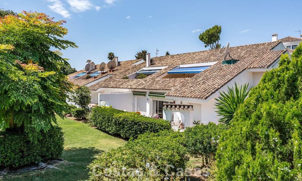 Apartamento con encanto y acuerdo de Sale-and-Leaseback en venta en Nueva Andalucía, Marbella 804422