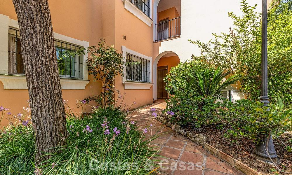 Apartamento en planta baja en venta a solo 50 metros de la playa en la New Golden Mile, entre Marbella y Estepona 804512
