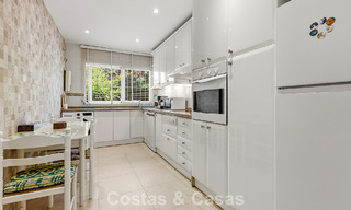 Apartamento en planta baja en venta a solo 50 metros de la playa en la New Golden Mile, entre Marbella y Estepona 804552 