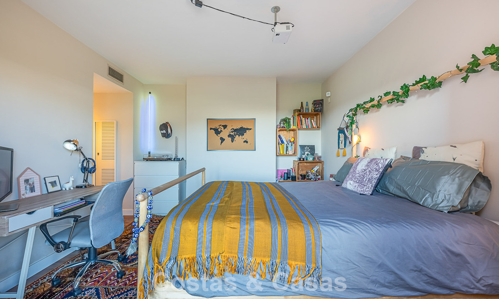 Ático dúplex espacioso con espectacular terraza en la azotea en Venta en Atalaya, Nueva Milla de Oro, Estepona 804648