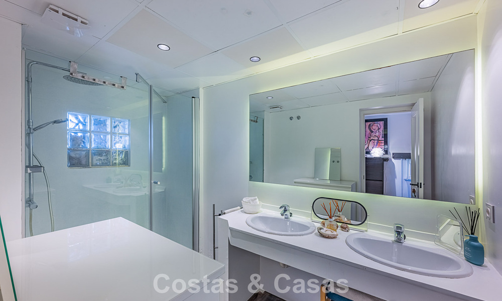 Ático dúplex espacioso con espectacular terraza en la azotea en Venta en Atalaya, Nueva Milla de Oro, Estepona 804649