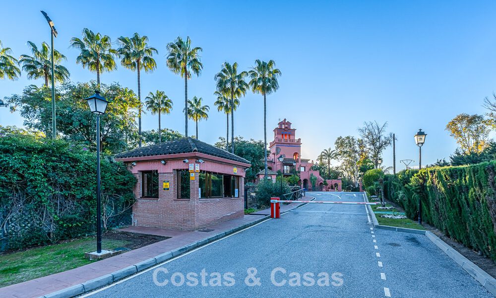 Ático dúplex espacioso con espectacular terraza en la azotea en Venta en Atalaya, Nueva Milla de Oro, Estepona 804657