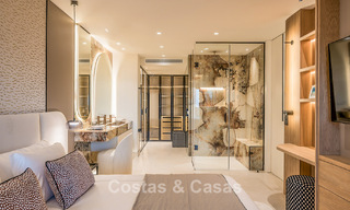 Apartamento contemporáneo reformado con vistas abiertas al mar en venta en la Nueva Milla de Oro, entre Marbella y Estepona 804704 