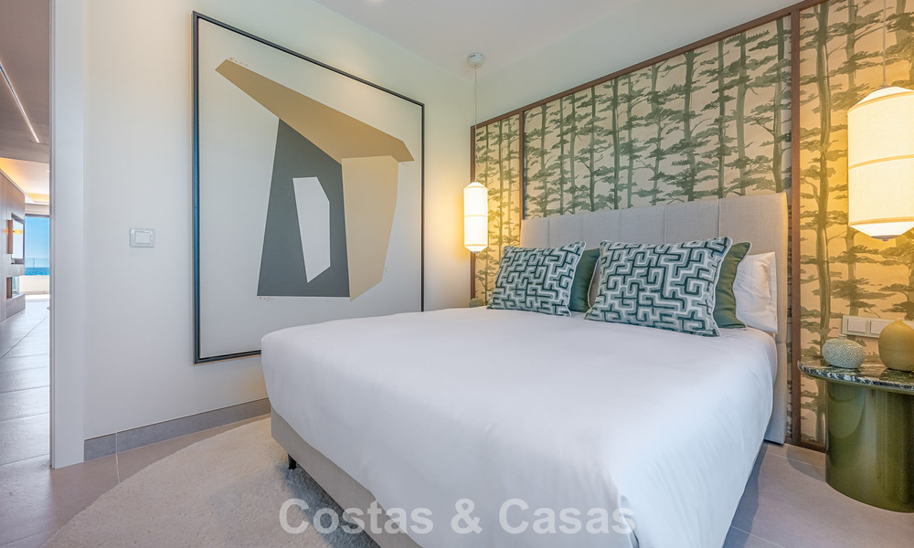 Apartamento con vistas al mar en un complejo en primera línea de playa en la Nueva Milla de Oro - Marbella - Estepona 804712