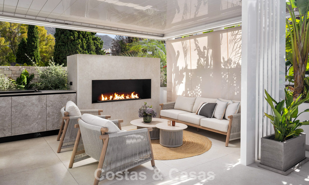Ático dúplex de lujo con atractiva terraza en la azotea en venta en la prestigiosa Milla de Oro de Marbella 804735