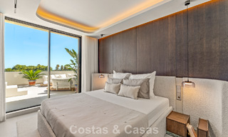 Lujoso ático contemporáneo reformado con vistas panorámicas al mar en Sierra Blanca, en la Milla de Oro de Marbella 804814 
