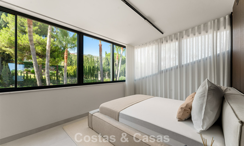 Lujoso ático contemporáneo reformado con vistas panorámicas al mar en Sierra Blanca, en la Milla de Oro de Marbella 804826