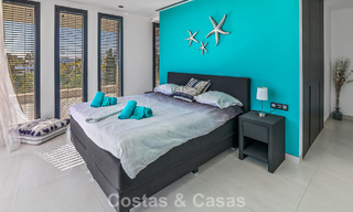Exclusiva villa con vistas panorámicas al mar en venta en Los Flamingos, resort de golf de 5 estrellas en Marbella - Benahavís 804778 