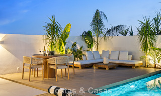 Elegante casa adosada reformada con piscina privada en venta en Nueva Andalucía, Marbella 804922 