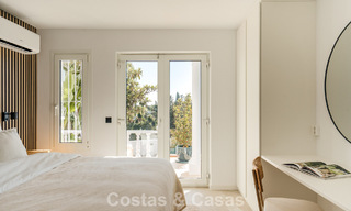 Adosado contemporáneo reformado con vistas al golf y al mar en venta en la New Golden Mile, Marbella - Estepona 804930 