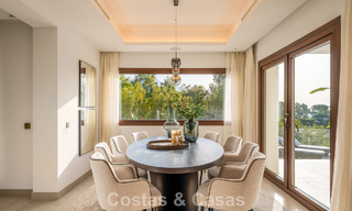 Villa de lujo de estilo mediterráneo contemporáneo en venta en una exclusiva comunidad cerrada en Marbella - Benahavís 805171 