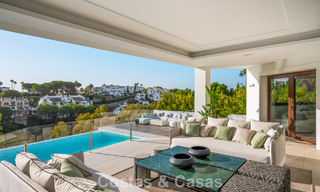 Villa de lujo de estilo mediterráneo contemporáneo en venta en una exclusiva comunidad cerrada en Marbella - Benahavís 805176 