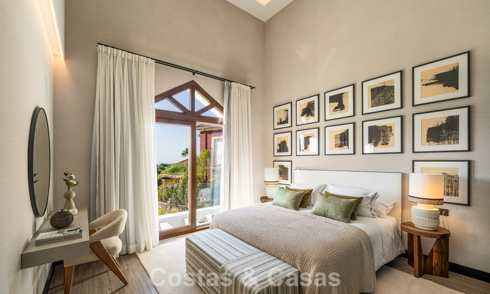 Villa de lujo de estilo mediterráneo contemporáneo en venta en una exclusiva comunidad cerrada en Marbella - Benahavís 805187