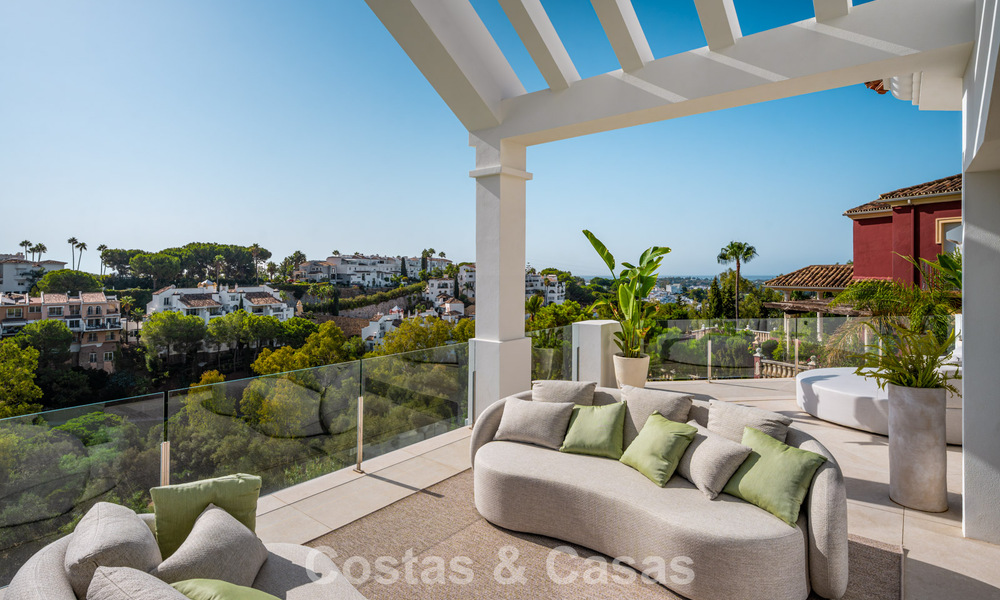Villa de lujo de estilo mediterráneo contemporáneo en venta en una exclusiva comunidad cerrada en Marbella - Benahavís 805189