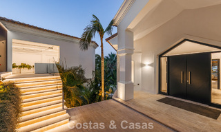 Villa de lujo de estilo mediterráneo contemporáneo en venta en una exclusiva comunidad cerrada en Marbella - Benahavís 805194 
