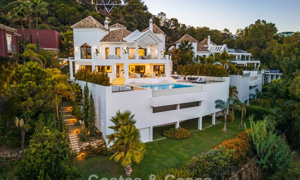 Villa de lujo de estilo mediterráneo contemporáneo en venta en una exclusiva comunidad cerrada en Marbella - Benahavís 805201