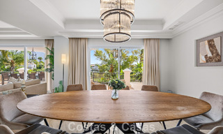 Gran villa mediterránea de lujo en primera línea de golf en La Quinta, Marbella - Benahavís 805540 