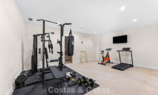 Gran villa mediterránea de lujo en primera línea de golf en La Quinta, Marbella - Benahavís 805561 