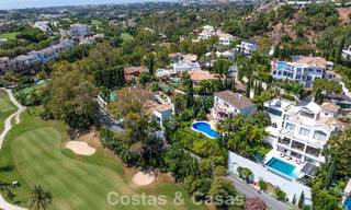Gran villa mediterránea de lujo en primera línea de golf en La Quinta, Marbella - Benahavís 805562 