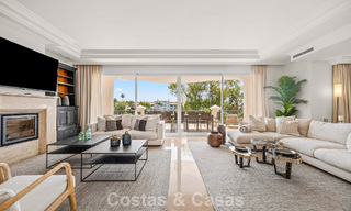 Gran villa mediterránea de lujo en primera línea de golf en La Quinta, Marbella - Benahavís 805566 