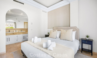 Gran villa mediterránea de lujo en primera línea de golf en La Quinta, Marbella - Benahavís 805568 