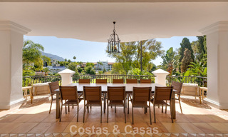 Gran villa mediterránea de lujo en primera línea de golf en La Quinta, Marbella - Benahavís 805577 