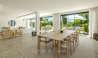 Casas en venta en “Peña Blanca” una urbanización con seguridad 24h, junto al campo de golf Aloha en Nueva Andalucía, Marbella 805209 