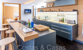 Casas en venta en “Peña Blanca” una urbanización con seguridad 24h, junto al campo de golf Aloha en Nueva Andalucía, Marbella 805220 
