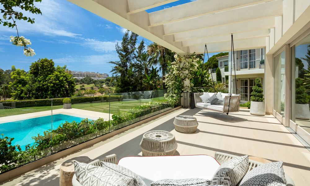 Casas en venta en “Peña Blanca” una urbanización con seguridad 24h, junto al campo de golf Aloha en Nueva Andalucía, Marbella 805244