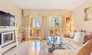 Apartamentos de lujo en venta en Cumbres del Rodeo a poca distancia de Puerto Banús en Nueva Andalucía, Marbella 805323 