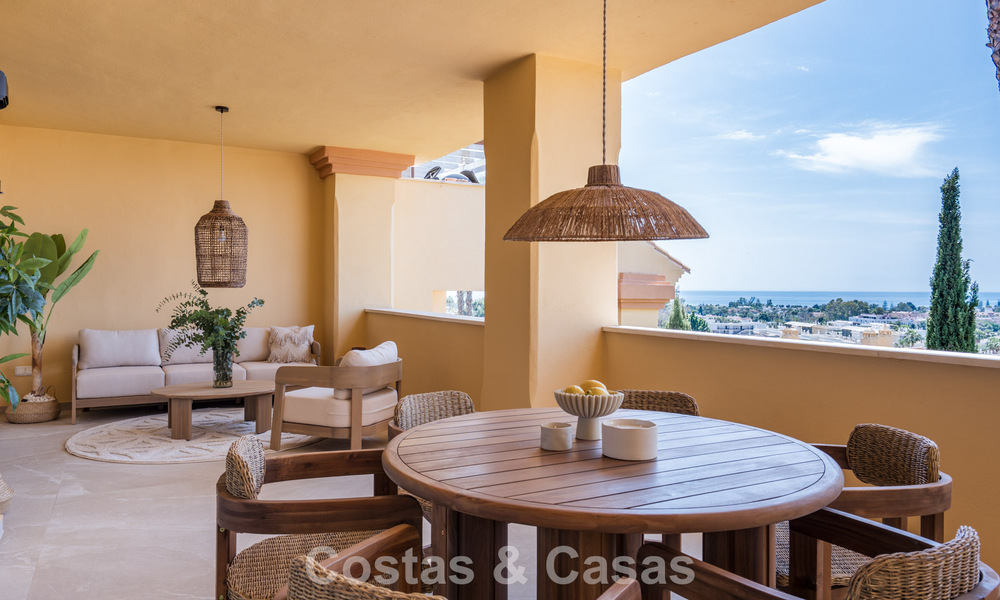 Apartamentos de lujo en venta en Cumbres del Rodeo a poca distancia de Puerto Banús en Nueva Andalucía, Marbella 805330