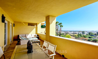 Apartamentos de lujo en venta en Cumbres del Rodeo a poca distancia de Puerto Banús en Nueva Andalucía, Marbella 805334 