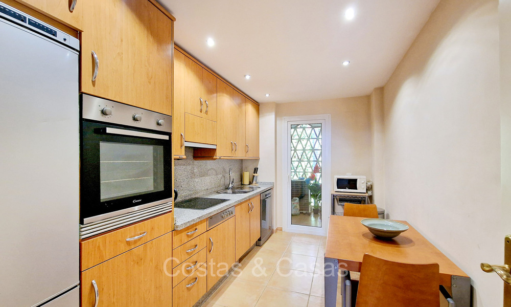 Apartamentos de lujo en venta en Cumbres del Rodeo a poca distancia de Puerto Banús en Nueva Andalucía, Marbella 805336