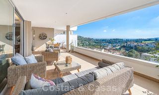 Modernos apartamentos de lujo en venta con vistas al mar en Botanic, una urbanización cerrada en Benahavís - Marbella 805488 