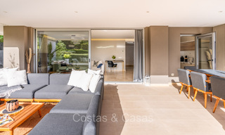 Modernos apartamentos de lujo en venta con vistas al mar en Botanic, una urbanización cerrada en Benahavís - Marbella 805495 