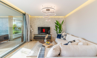 Modernos apartamentos de lujo en venta con vistas al mar en Botanic, una urbanización cerrada en Benahavís - Marbella 805496 