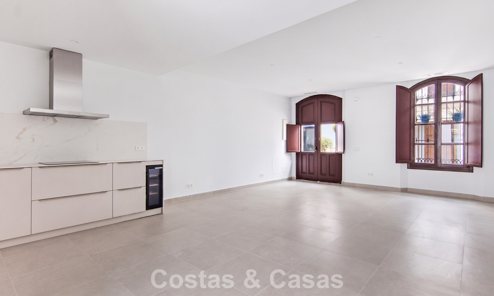 5 exclusivos adosados en venta en el encantador casco antiguo de Estepona 805620