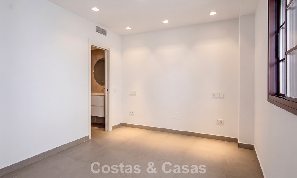 5 exclusivos adosados en venta en el encantador casco antiguo de Estepona 805623