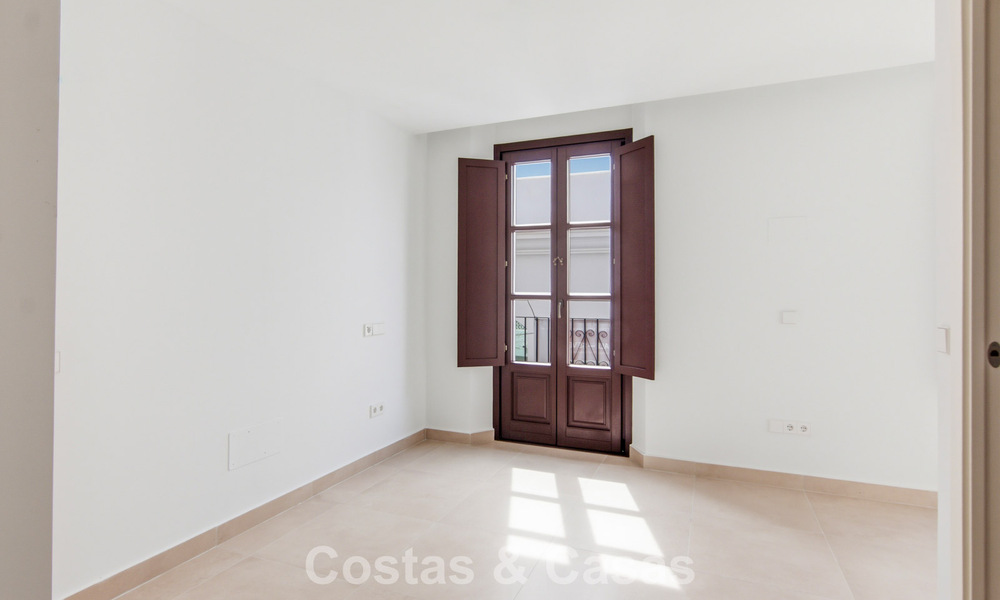 5 exclusivos adosados en venta en el encantador casco antiguo de Estepona 805633