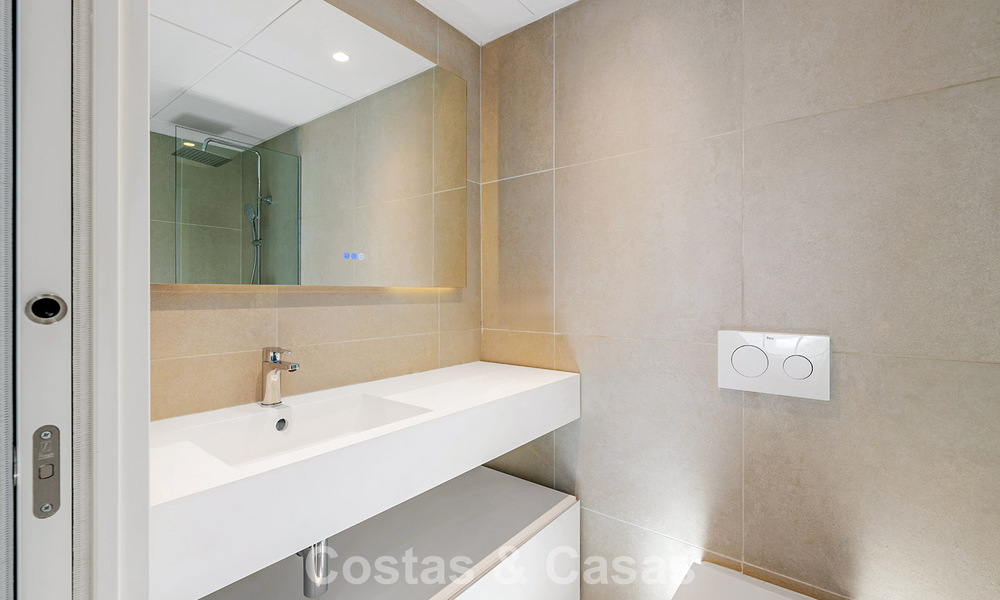 5 exclusivos adosados en venta en el encantador casco antiguo de Estepona 805645